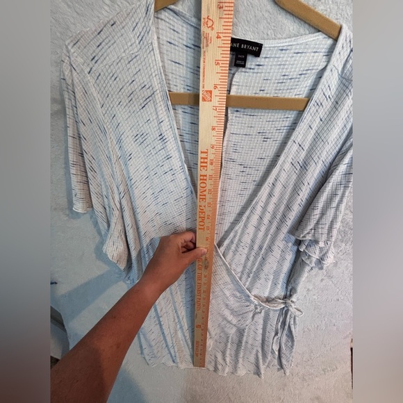 Lane Bryant Plus Size 26/28 Draped Wrap-Side Short Sleeve Top • Soft Knit Blend - Picture 6 of 7